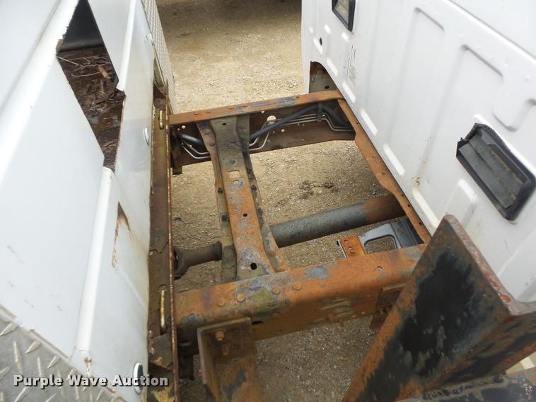 image for item DA3259 2001 Ford F450 Super Duty utility truck