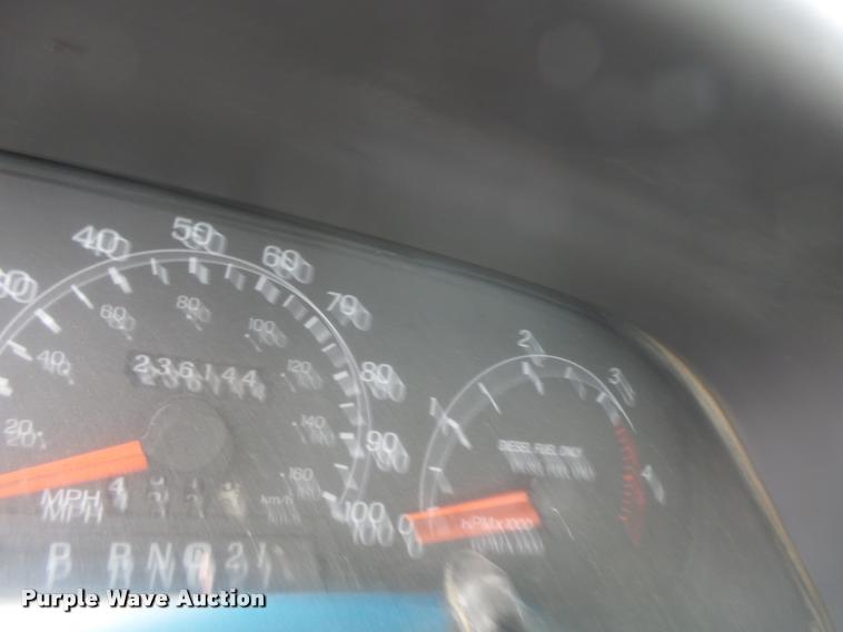 image for item DA3259 2001 Ford F450 Super Duty utility truck