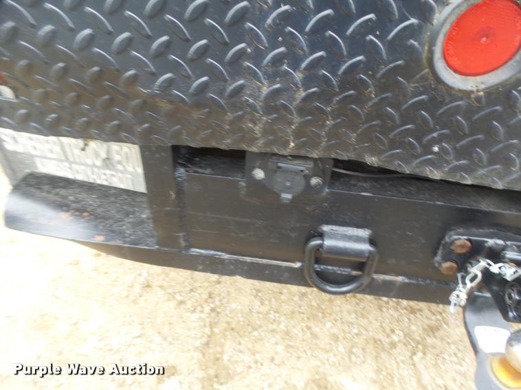 image for item DA3260 2000 Ford F450 Super Duty XL flatbed truck