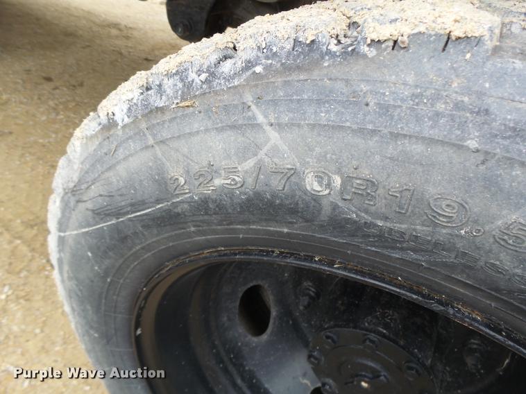 image for item DA3260 2000 Ford F450 Super Duty XL flatbed truck