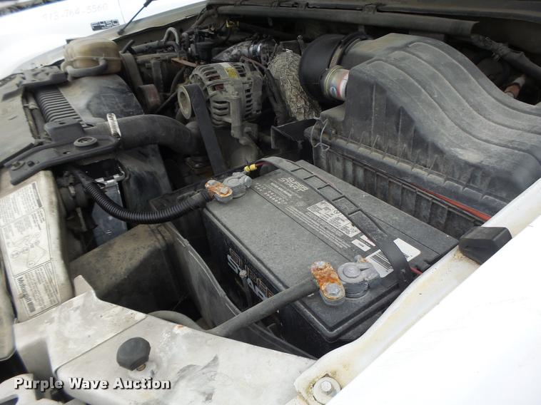 image for item DA3260 2000 Ford F450 Super Duty XL flatbed truck