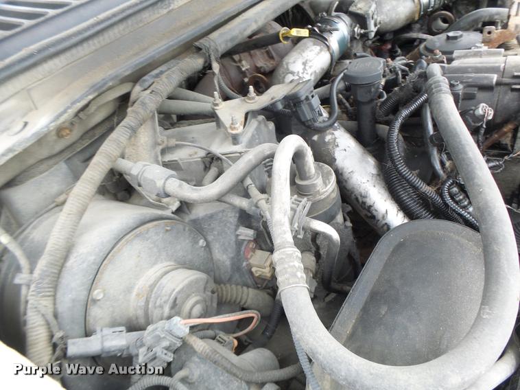 image for item DA3260 2000 Ford F450 Super Duty XL flatbed truck