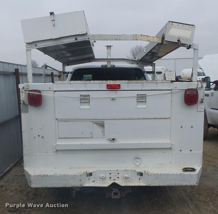 image for item DA3261 2006 Ford F350 Super Duty XL Crew Cab utility truck