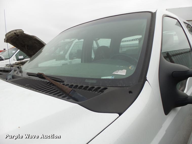 image for item DA3261 2006 Ford F350 Super Duty XL Crew Cab utility truck