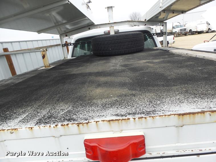 image for item DA3261 2006 Ford F350 Super Duty XL Crew Cab utility truck