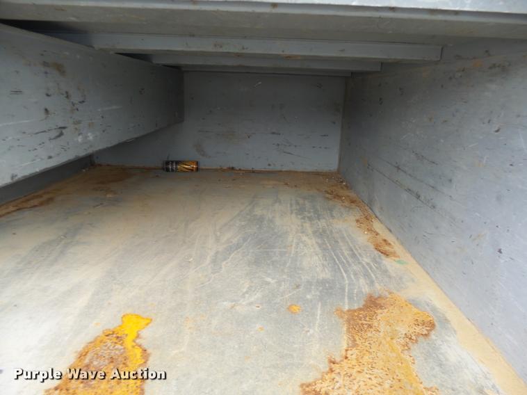 image for item DA3261 2006 Ford F350 Super Duty XL Crew Cab utility truck