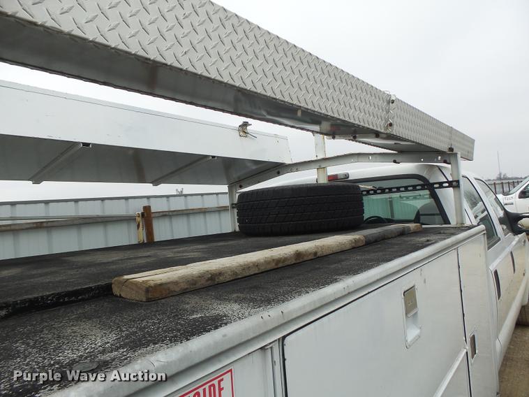 image for item DA3261 2006 Ford F350 Super Duty XL Crew Cab utility truck