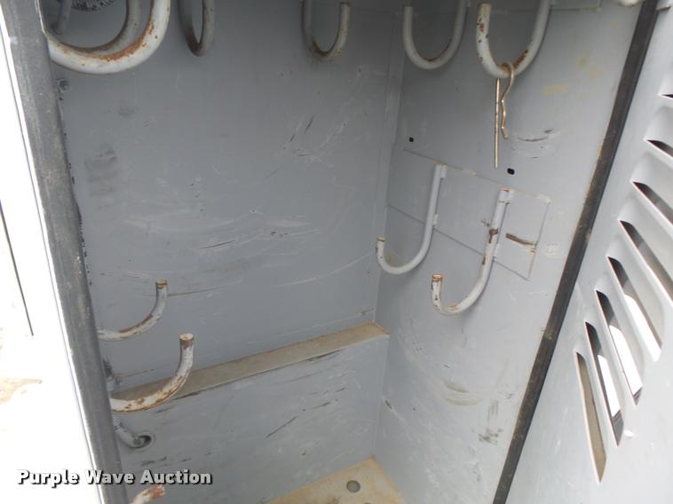 image for item DA3261 2006 Ford F350 Super Duty XL Crew Cab utility truck