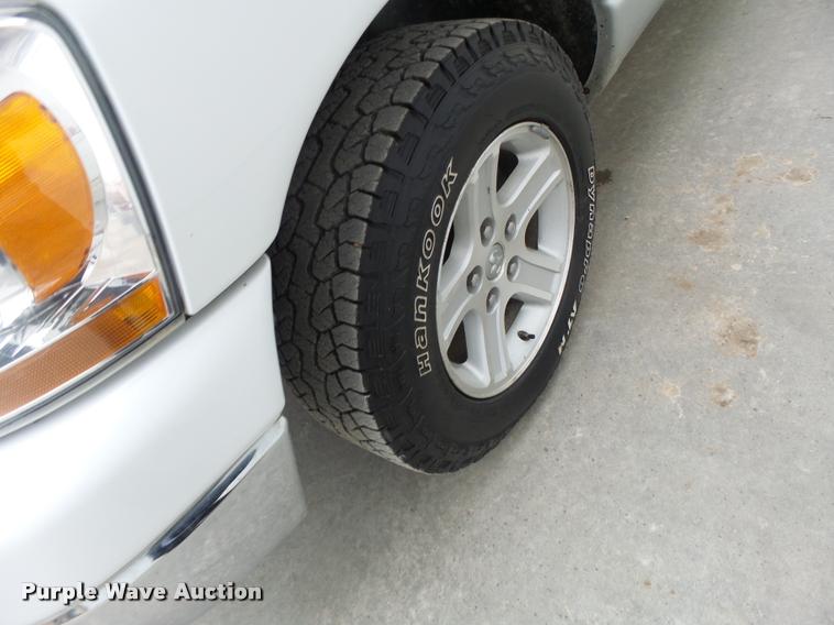 image for item DA3288 2006 Dodge Ram 1500 pickup truck