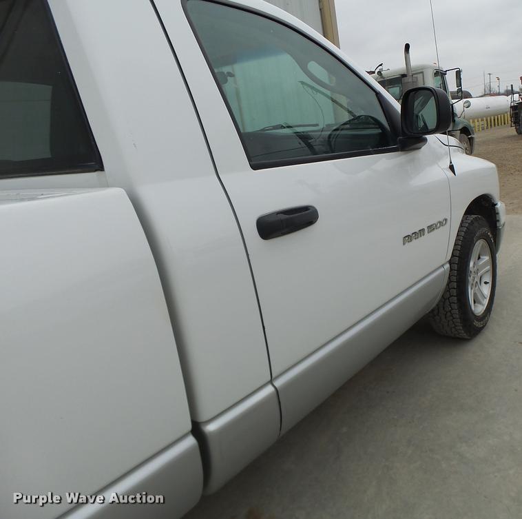 image for item DA3288 2006 Dodge Ram 1500 pickup truck