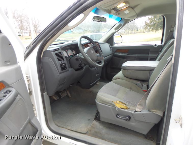 image for item DA3288 2006 Dodge Ram 1500 pickup truck