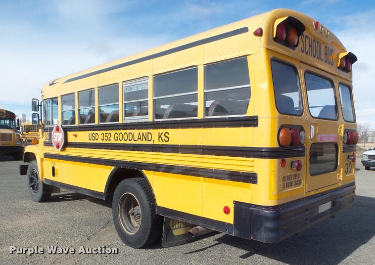 image for item DA5241 1998 GMC B7 school bus