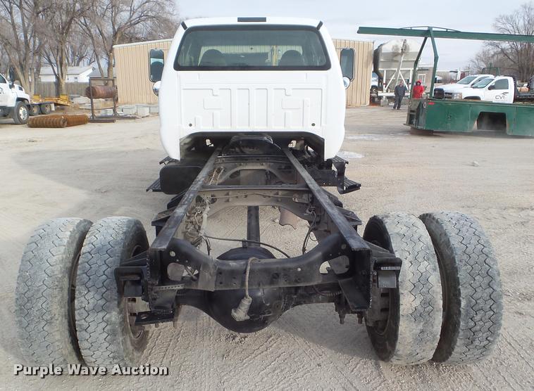image for item DA5245 2008 Ford F650 Super Duty Ext. Cab truck cab and chassis