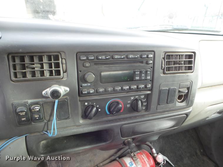 image for item DA5245 2008 Ford F650 Super Duty Ext. Cab truck cab and chassis