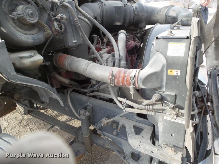 image for item DA5245 2008 Ford F650 Super Duty Ext. Cab truck cab and chassis