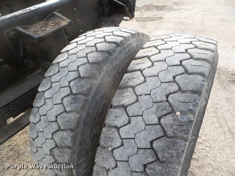 image for item DA5245 2008 Ford F650 Super Duty Ext. Cab truck cab and chassis