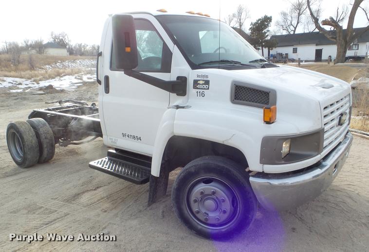 image for item DA5246 2009 Chevrolet C4500 truck cab and chassis