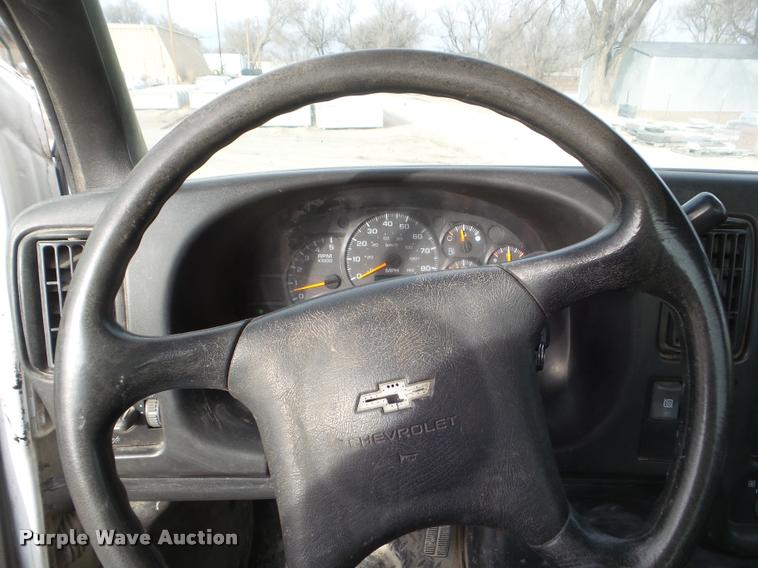 image for item DA5246 2009 Chevrolet C4500 truck cab and chassis