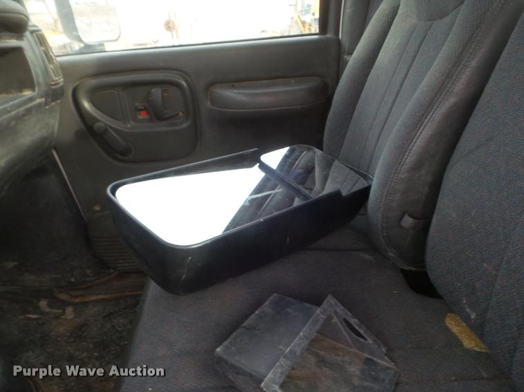 image for item DA5246 2009 Chevrolet C4500 truck cab and chassis