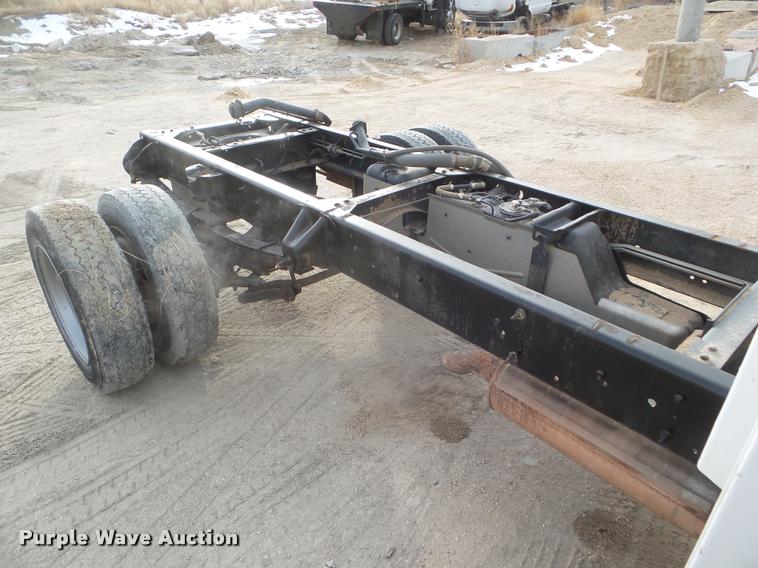 image for item DA5246 2009 Chevrolet C4500 truck cab and chassis