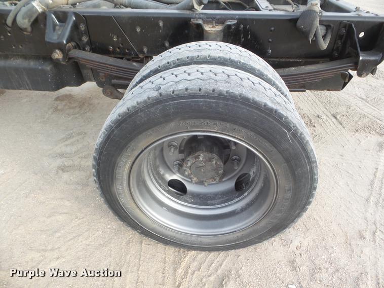 image for item DA5246 2009 Chevrolet C4500 truck cab and chassis