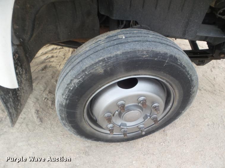 image for item DA5246 2009 Chevrolet C4500 truck cab and chassis