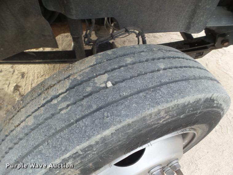 image for item DA5246 2009 Chevrolet C4500 truck cab and chassis