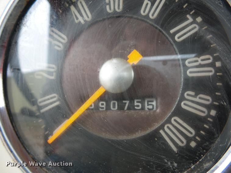 image for item DA5770 1959 Ford T700 grain truck