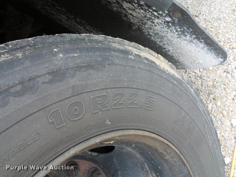 image for item DA5838 2002 Blue Bird TC2000 school bus