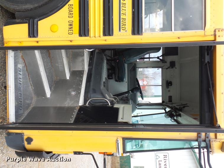 image for item DA5838 2002 Blue Bird TC2000 school bus