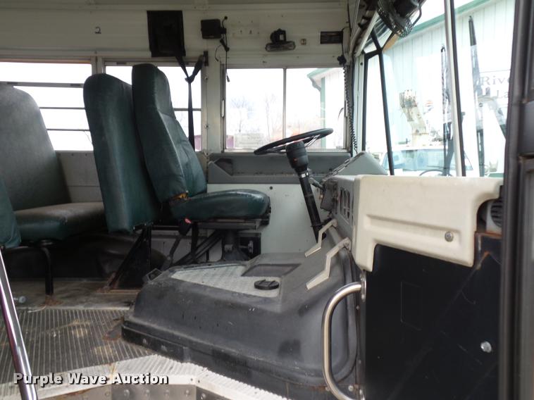 image for item DA5838 2002 Blue Bird TC2000 school bus