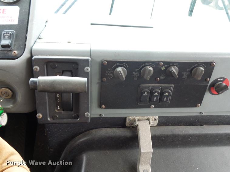 image for item DA5838 2002 Blue Bird TC2000 school bus