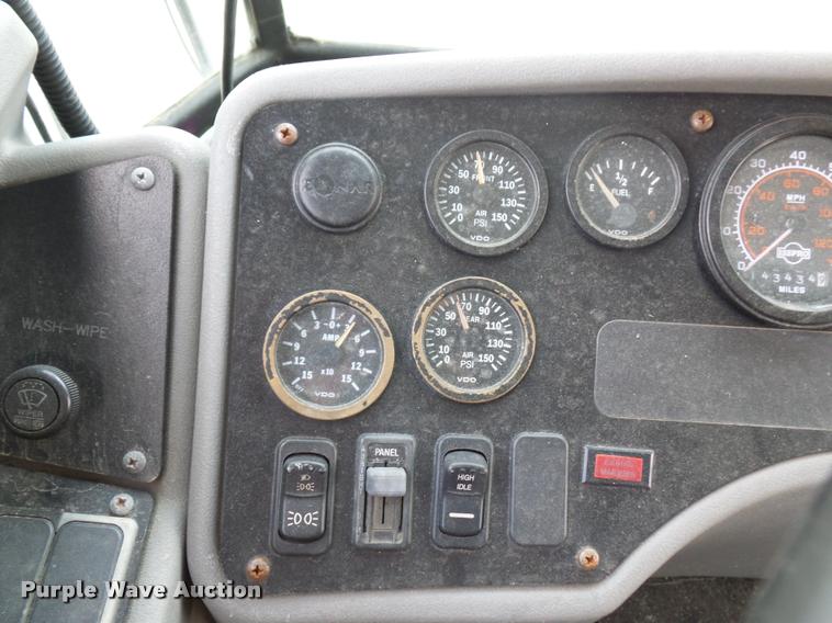 image for item DA5838 2002 Blue Bird TC2000 school bus