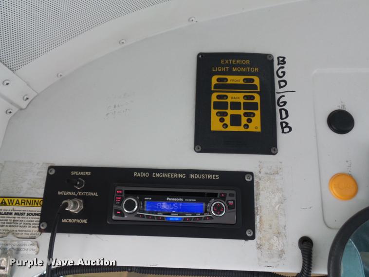 image for item DA5838 2002 Blue Bird TC2000 school bus