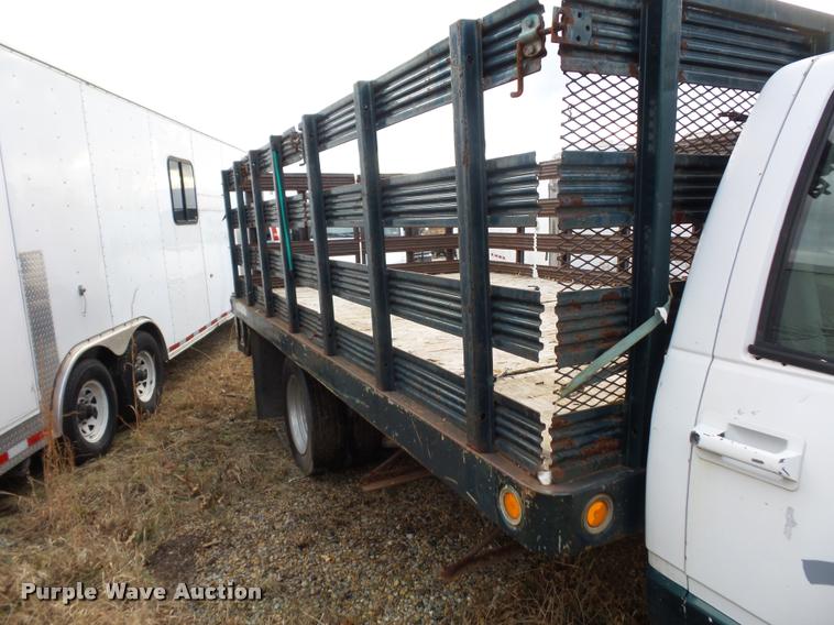 image for item DA5839 1994 Chevrolet 3500 flatbed pickup truck