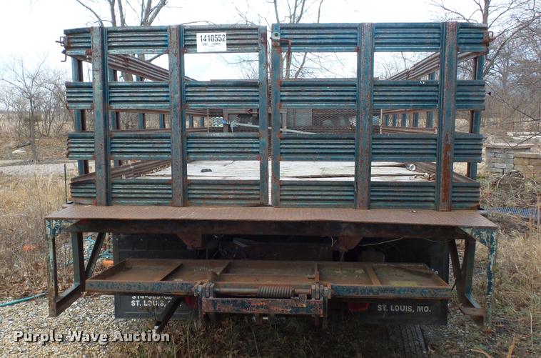 image for item DA5839 1994 Chevrolet 3500 flatbed pickup truck