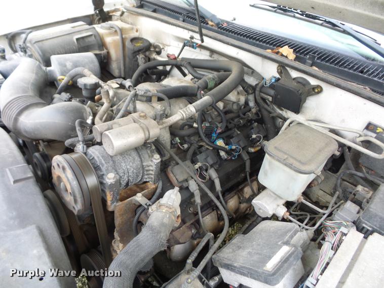 image for item DA5840 2001 Chevrolet Silverado 3500 utility truck