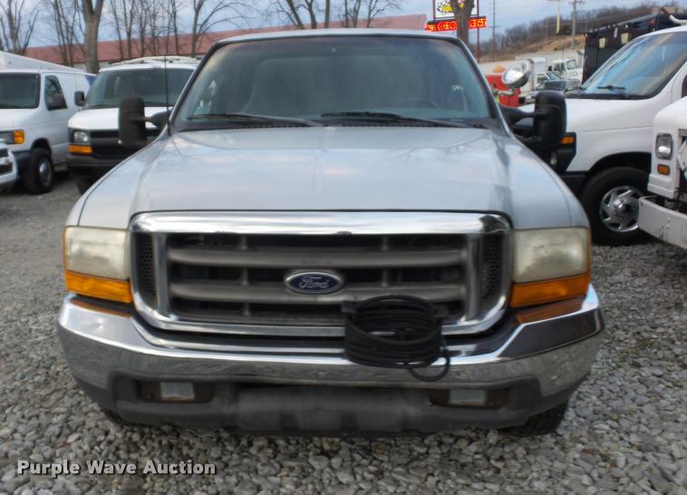 image for item DA5842 1999 Ford F250 Super Duty SuperCab utility truck