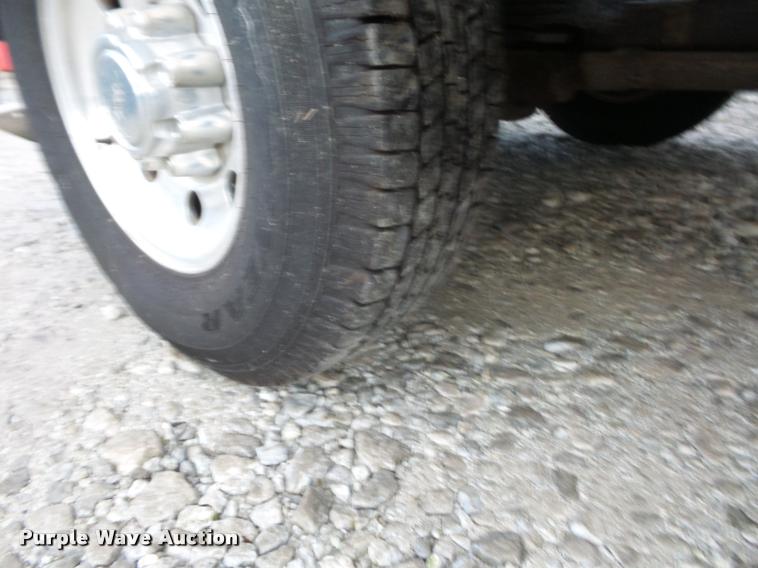 image for item DA5842 1999 Ford F250 Super Duty SuperCab utility truck