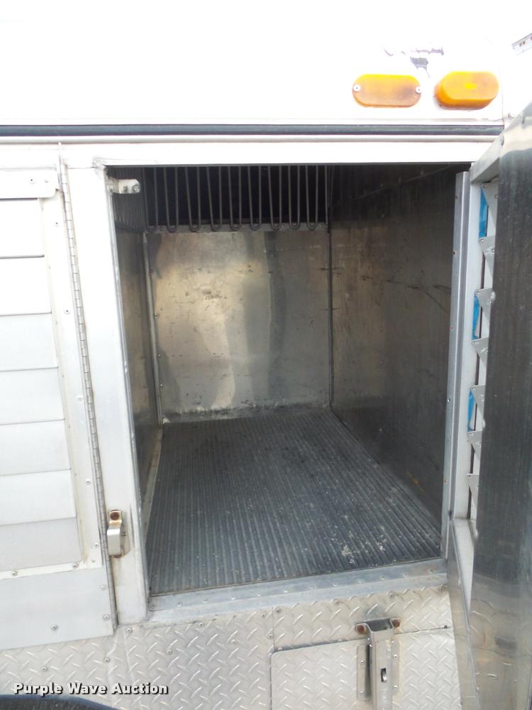 image for item DA5842 1999 Ford F250 Super Duty SuperCab utility truck