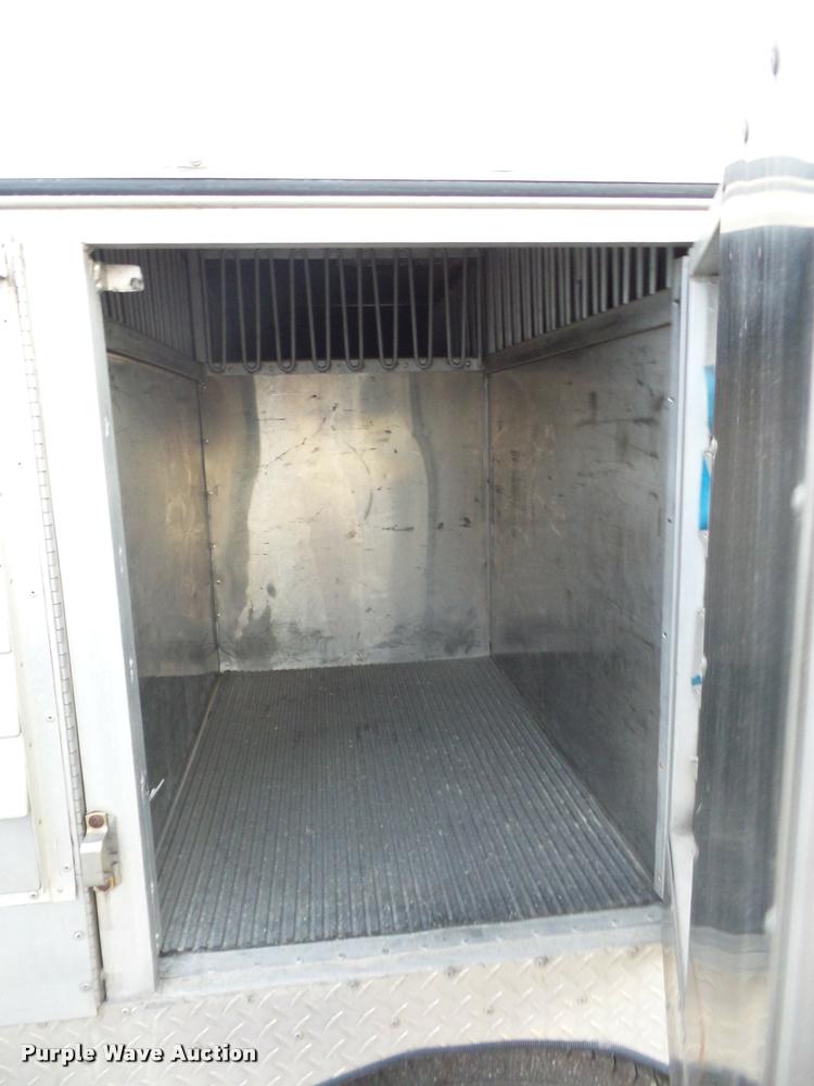 image for item DA5842 1999 Ford F250 Super Duty SuperCab utility truck