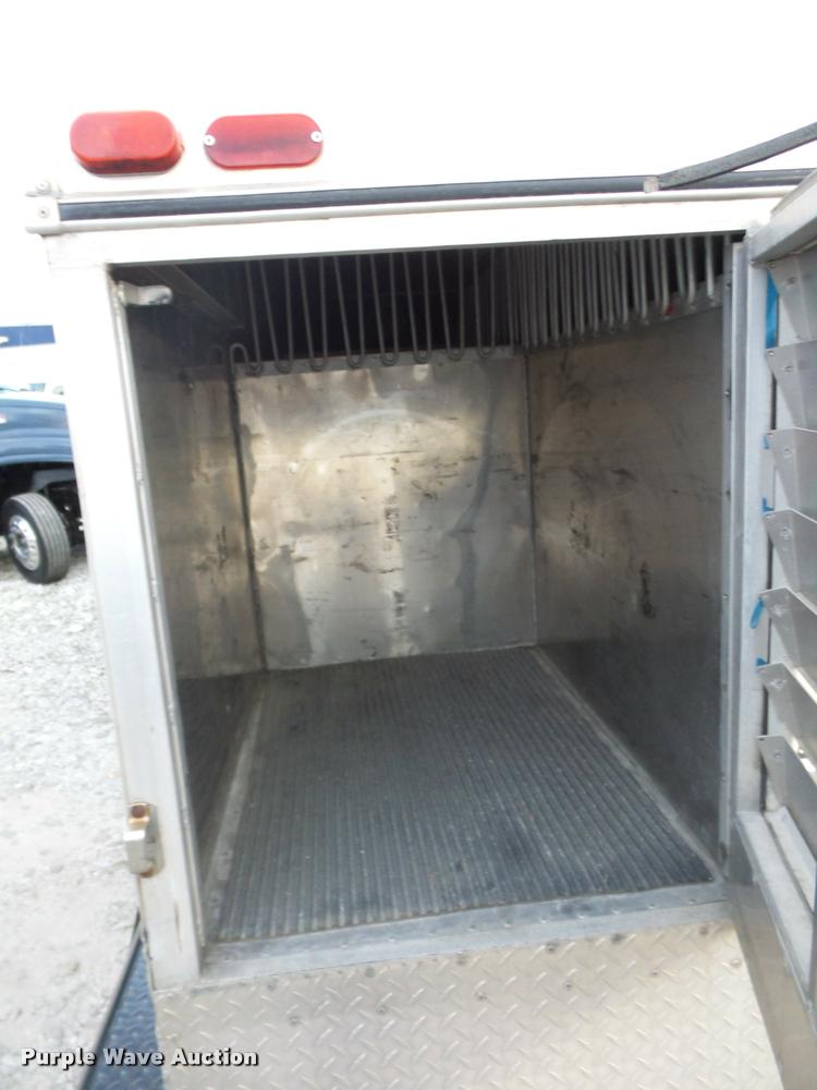 image for item DA5842 1999 Ford F250 Super Duty SuperCab utility truck