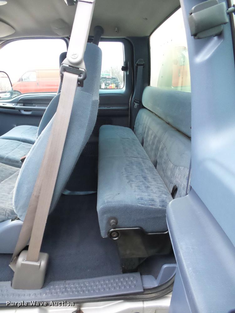 image for item DA5842 1999 Ford F250 Super Duty SuperCab utility truck