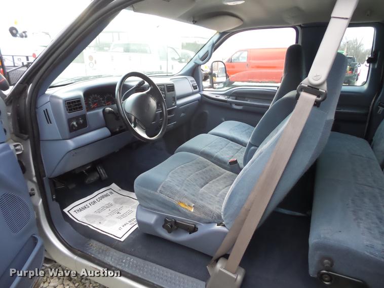 image for item DA5842 1999 Ford F250 Super Duty SuperCab utility truck