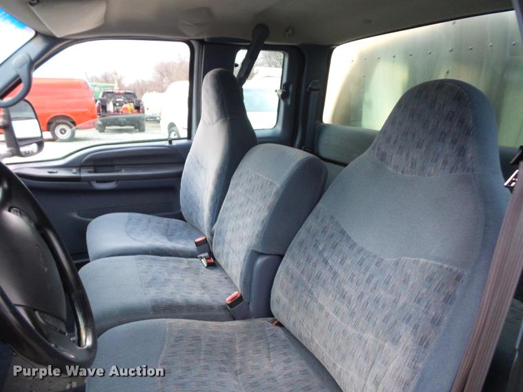 image for item DA5842 1999 Ford F250 Super Duty SuperCab utility truck