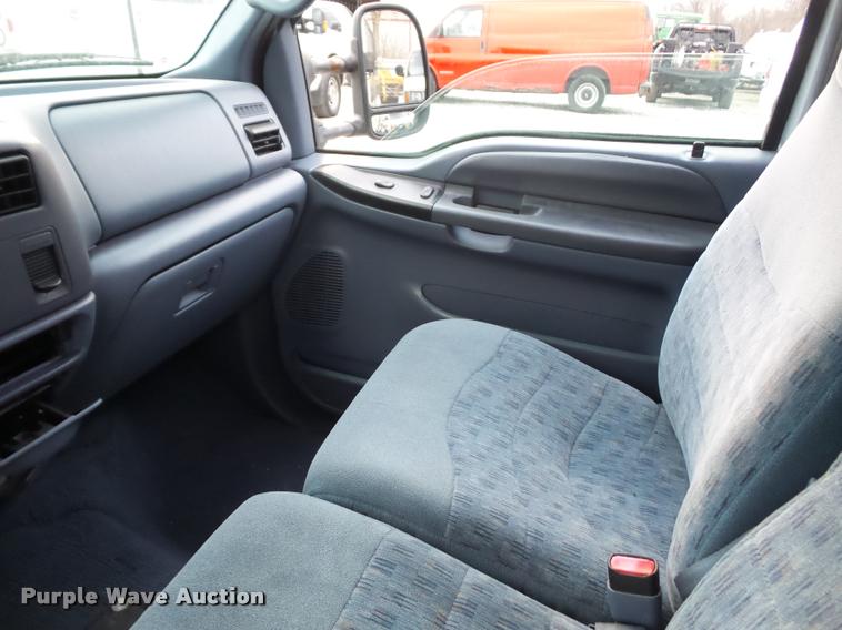 image for item DA5842 1999 Ford F250 Super Duty SuperCab utility truck