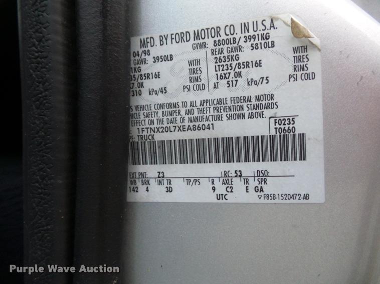 image for item DA5842 1999 Ford F250 Super Duty SuperCab utility truck