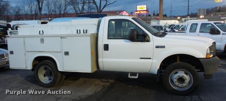image for item DA5845 2002 Ford F550 utility truck