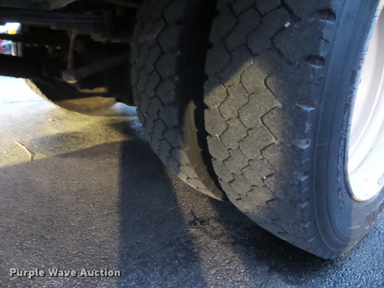 image for item DA5845 2002 Ford F550 utility truck