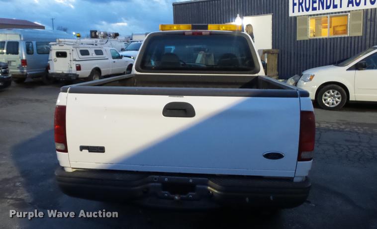 image for item DA5849 2001 Ford F150 SuperCab pickup truck